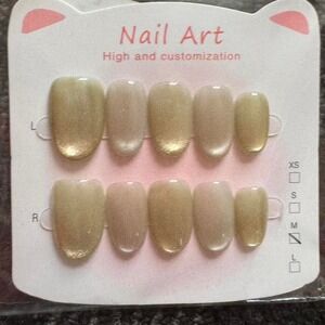 Gold Shimmer Press-On Nails‎ – Elegant & Minimalist Nail Set